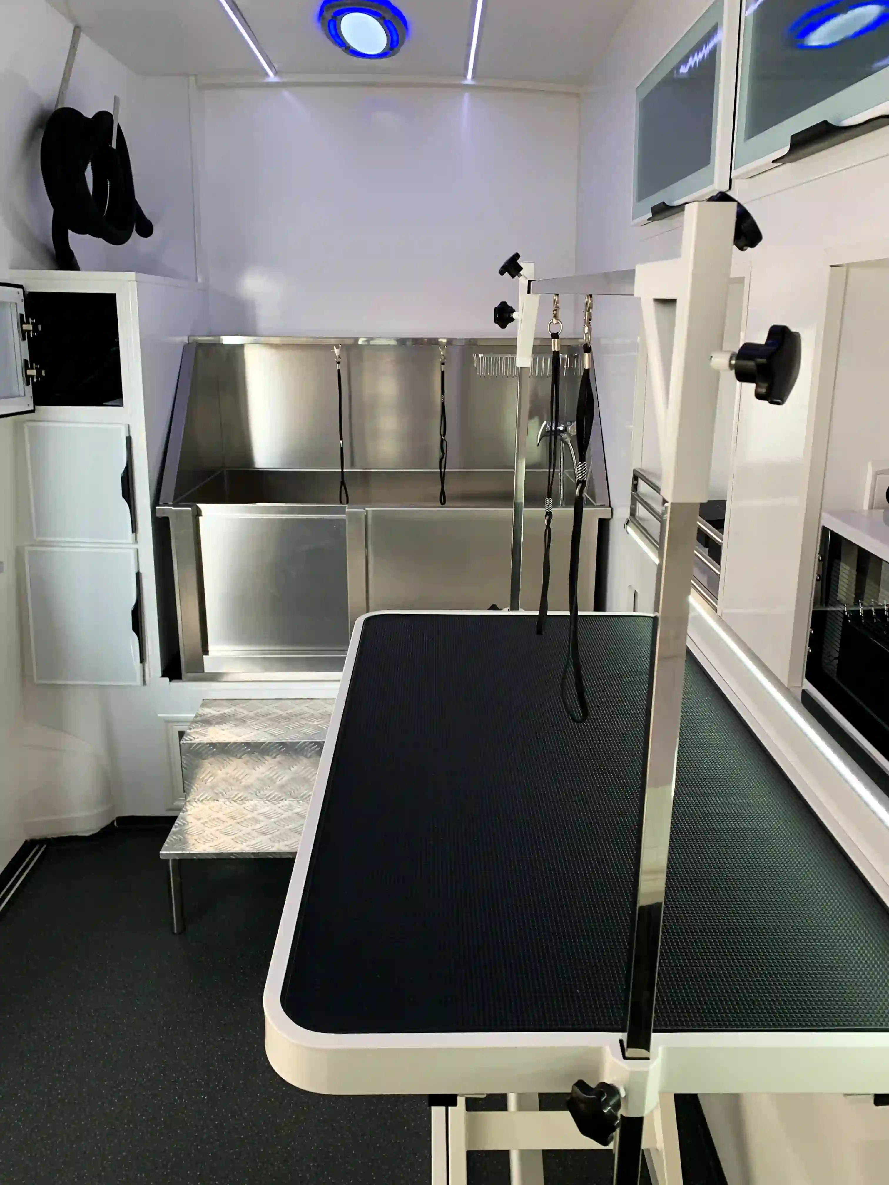 Aménagements Spéciaux - aménagement spéciaux interieur5